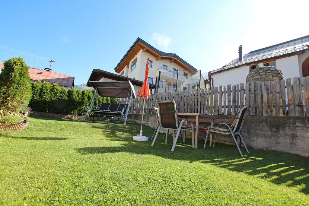 Gaesteheim Anni Winkler Nauders Room photo