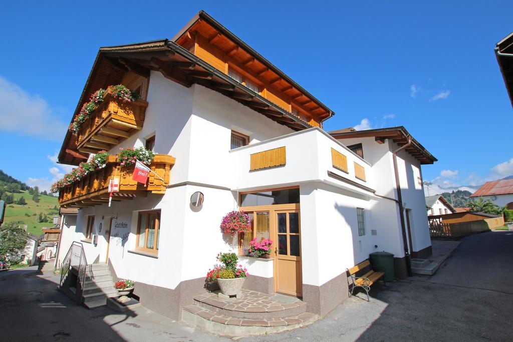 Gaesteheim Anni Winkler Nauders Room photo